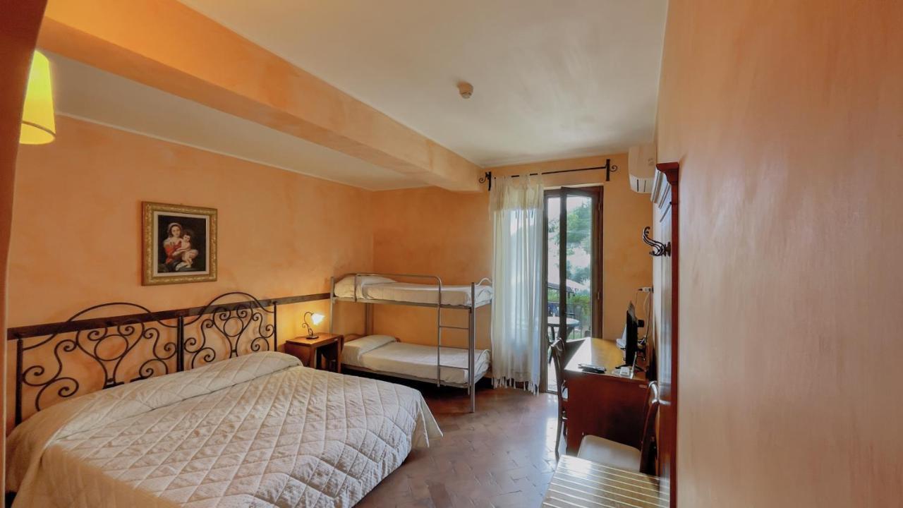 Отель Antica Filanda Capri Leone Экстерьер фото